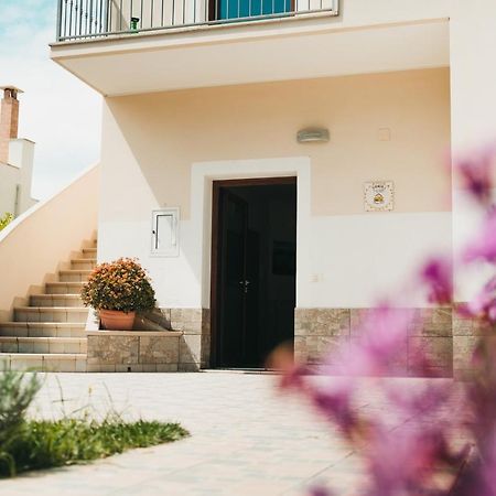 Dimora Mariu Bed & Breakfast Taranto Exterior photo