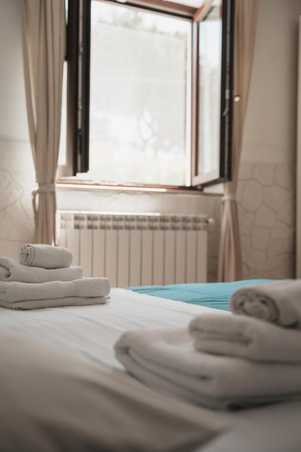Dimora Mariu Bed & Breakfast Taranto Exterior photo